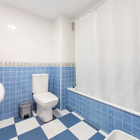 Bajo Con Acceso Directo Desde La Terraza A La Piscina Y Parking Privado En La Reserva De By Sunny Residences דירה *