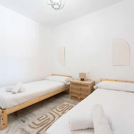 Bajo Con Acceso Directo Desde La Terraza A La Piscina Y Parking Privado En La Reserva De By Sunny Residences * מארבלה