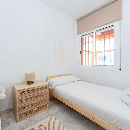 Bajo Con Acceso Directo Desde La Terraza A La Piscina Y Parking Privado En La Reserva De By Sunny Residences * מארבלה