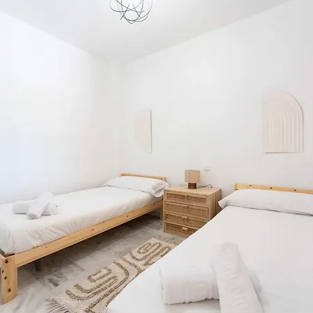 Apartmento En Con Acceso Directo A La Piscina! Marbella